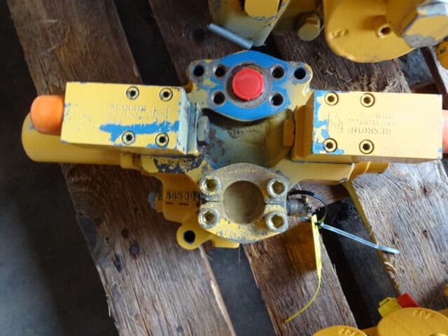 Liebherr Control Block - Ventil: slika 1 Liebherr Control Block - Ventil: slika 1