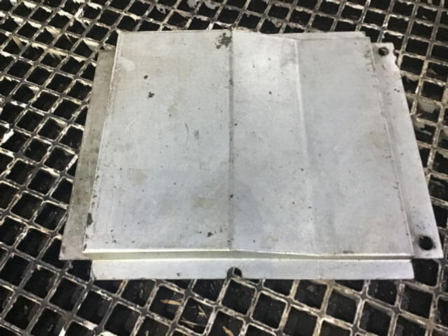 Liebherr Cover - Branik: slika 1 Liebherr Cover - Branik: slika 1