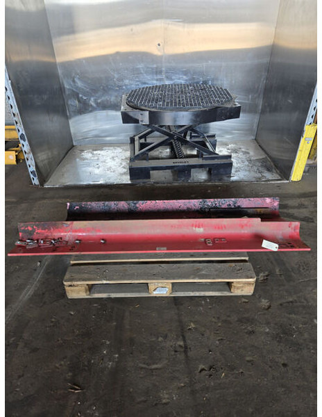 Liebherr Covering right - Branik: slika 4 Liebherr Covering right - Branik: slika 4