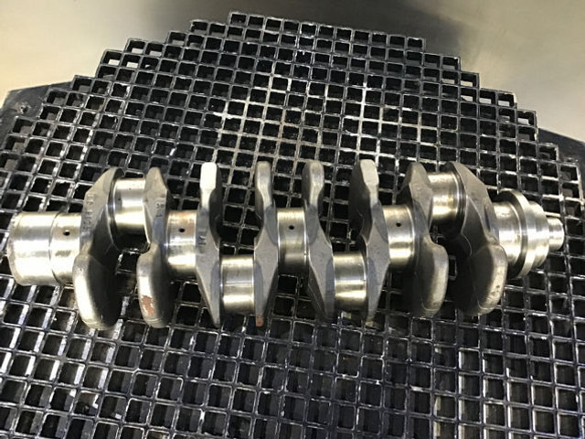 Liebherr Crankshaft D904/D914 - Radilica: slika 3 Liebherr Crankshaft D904/D914 - Radilica: slika 3