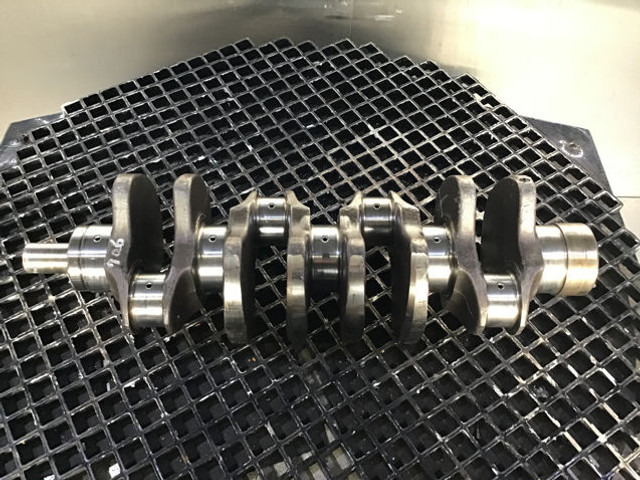 Liebherr Crankshaft D904/D914 - Radilica: slika 2 Liebherr Crankshaft D904/D914 - Radilica: slika 2