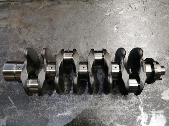 Radilica Liebherr Crankshaft D934L: slika 6