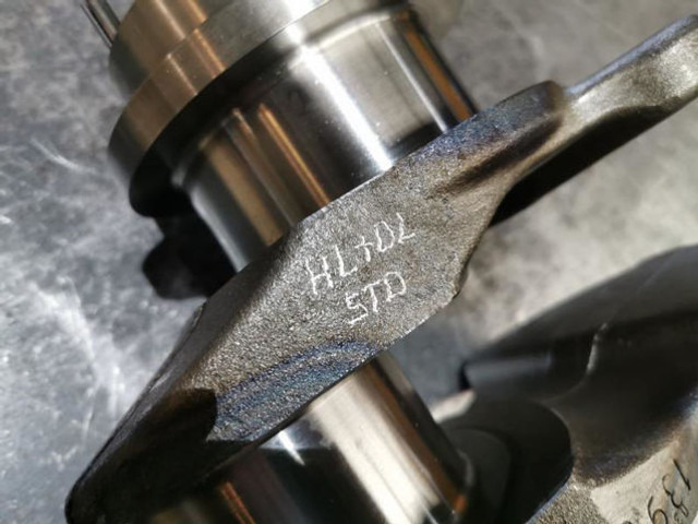 Liebherr Crankshaft D934L - Radilica: slika 3 Liebherr Crankshaft D934L - Radilica: slika 3