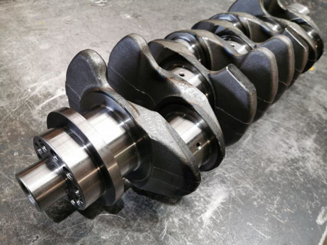 Liebherr Crankshaft D934S - Radilica: slika 4 Liebherr Crankshaft D934S - Radilica: slika 4