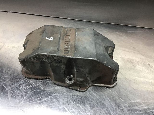 Liebherr Cylinderhead Cover - Motor i delovi: slika 1 Liebherr Cylinderhead Cover - Motor i delovi: slika 1