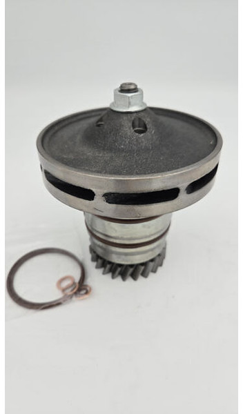 Liebherr D924 Waterpump aftermarket - Vodena pumpa: slika 1 Liebherr D924 Waterpump aftermarket - Vodena pumpa: slika 1