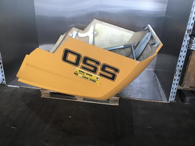 Liebherr Engine Hood - Branik: slika 5 Liebherr Engine Hood - Branik: slika 5