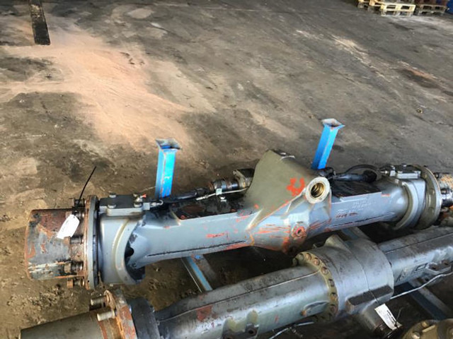 Liebherr Front Axle - Osovina i delovi: slika 1 Liebherr Front Axle - Osovina i delovi: slika 1