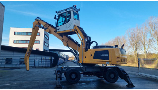 Liebherr LH30 M - Bager za obradu otpada/ Industrije: slika 3 Liebherr LH30 M - Bager za obradu otpada/ Industrije: slika 3