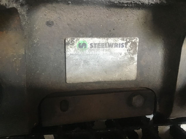 Liebherr Quick Hitch - Brza spojnica: slika 2 Liebherr Quick Hitch - Brza spojnica: slika 2