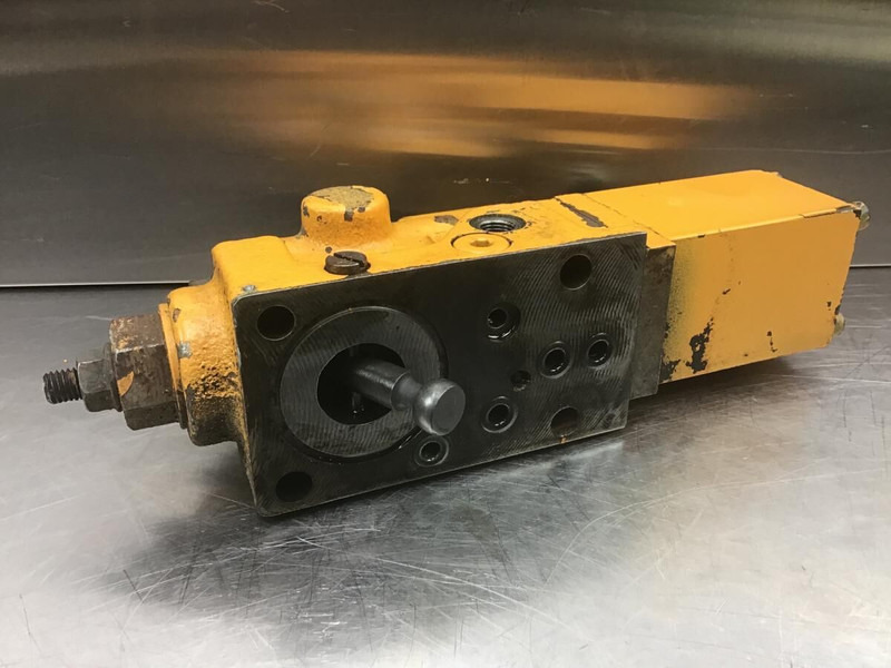 Liebherr R902 Li / R912 LC - Ventil: slika 2 Liebherr R902 Li / R912 LC - Ventil: slika 2