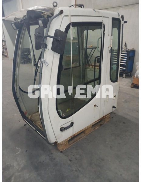 Liebherr R914B / R904 / A904 Li / A924B Li / A924 li / A914 Li / A934 Li / A934B Li / A944B Li / A914B Li / R914 / R924 / R924 B / R934 - Kabina i enterijer: slika 2 Liebherr R914B / R904 / A904 Li / A924B Li / A924 li / A914 Li / A934 Li / A934B Li / A944B Li / A914B Li / R914 / R924 / R924 B / R934 - Kabina i enterijer: slika 2