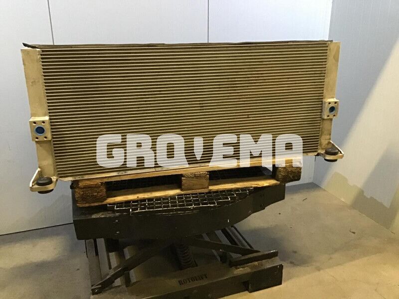 Liebherr R946 LC / R946 LC-V / R946 NLC / R950 / R950 LC-V / R950 S-HD / R950LC - Hladnjak ulja: slika 1 Liebherr R946 LC / R946 LC-V / R946 NLC / R950 / R950 LC-V / R950 S-HD / R950LC - Hladnjak ulja: slika 1