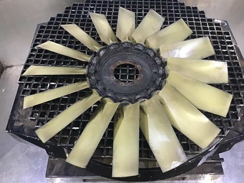 Liebherr R954B / R954HD / R954 - Ventilator: slika 3 Liebherr R954B / R954HD / R954 - Ventilator: slika 3