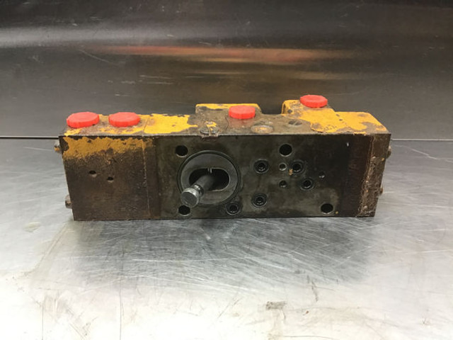 Liebherr Regulating Valve - Hidraulika: slika 1 Liebherr Regulating Valve - Hidraulika: slika 1