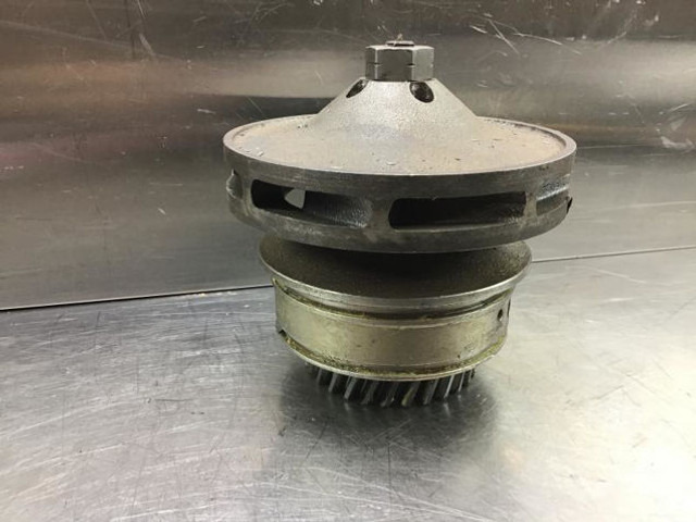 Liebherr Waterpump - Vodena pumpa: slika 3 Liebherr Waterpump - Vodena pumpa: slika 3