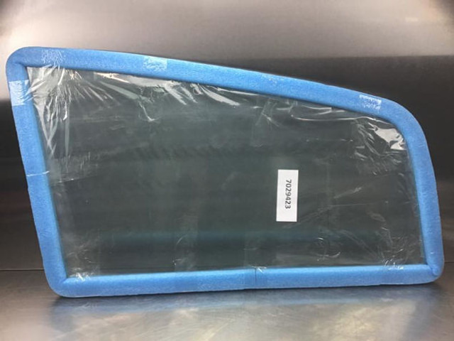 Liebherr Window Glass - Staklo i delovi: slika 3 Liebherr Window Glass - Staklo i delovi: slika 3