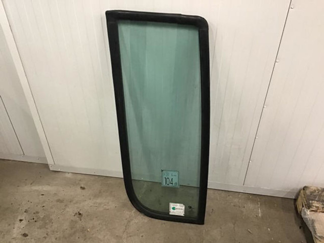 Staklo i delovi Liebherr Window Glass: slika 9