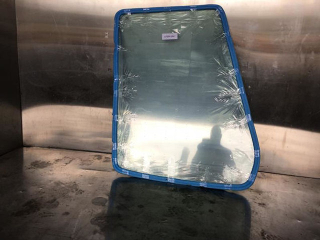 Liebherr Window Glass - Staklo i delovi: slika 3 Liebherr Window Glass - Staklo i delovi: slika 3
