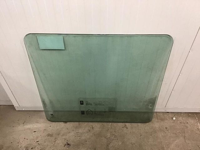 Liebherr Window Glass - Staklo i delovi: slika 4 Liebherr Window Glass - Staklo i delovi: slika 4