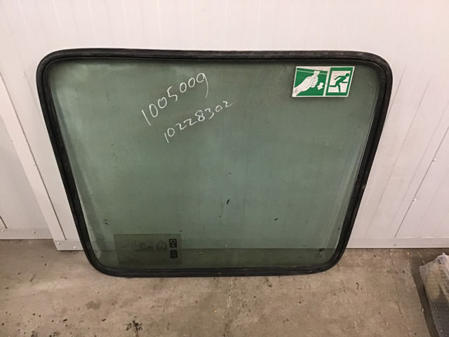 Liebherr Window Glass - Staklo i delovi: slika 2 Liebherr Window Glass - Staklo i delovi: slika 2