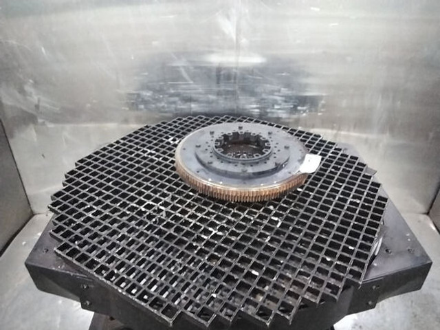 Liebherr flywheel - Zamajac: slika 1 Liebherr flywheel - Zamajac: slika 1