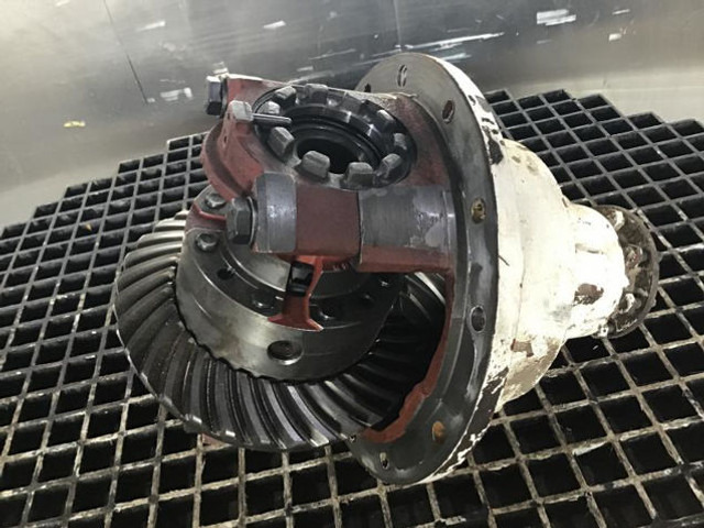 Diferencijalna brzina ZF Differential: slika 15