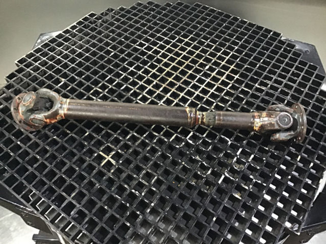 ZF Propeller Shaft - Polosovina: slika 1 ZF Propeller Shaft - Polosovina: slika 1