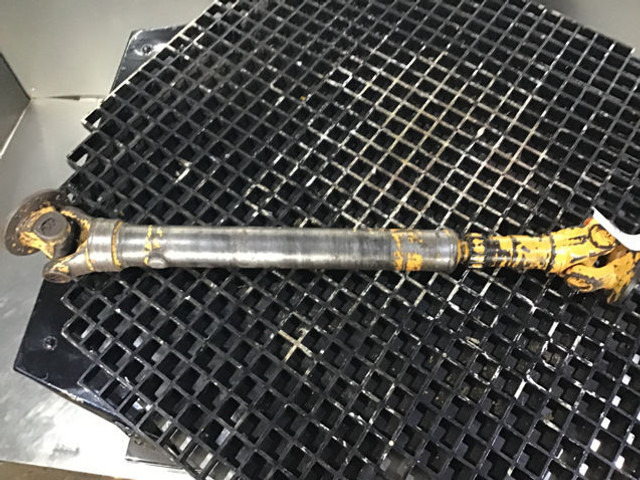 ZF Propeller Shaft - Polosovina: slika 3 ZF Propeller Shaft - Polosovina: slika 3