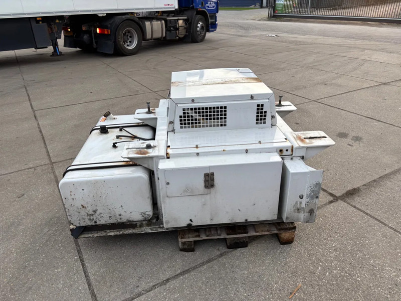 CARRIER Genset / 8057 Hours / 2019 / 5x pieces in stock - Set generatora: slika 2 CARRIER Genset / 8057 Hours / 2019 / 5x pieces in stock - Set generatora: slika 2