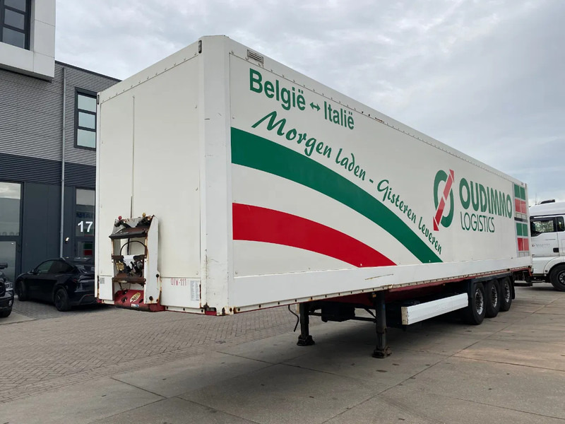 Krone SD 27 / Closed Box / Mercedes + Disc - Poluprikolica sa zatvorenim sandukom: slika 4 Krone SD 27 / Closed Box / Mercedes + Disc - Poluprikolica sa zatvorenim sandukom: slika 4