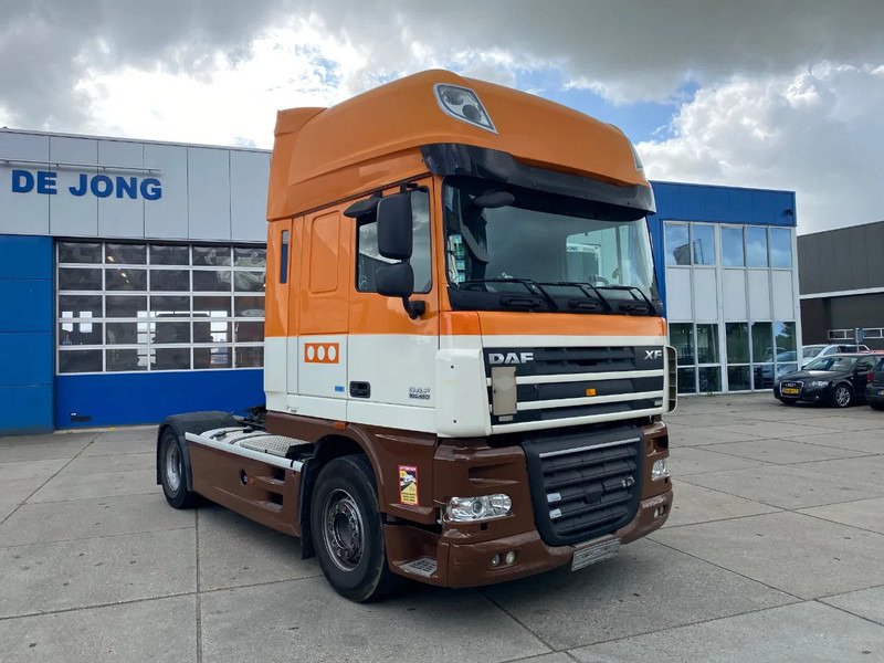 DAF XF 105.460 SSC / 2x Tank / Euro 5 / ADR / BE-Truck / Full Spoilers - Tegljač: slika 3 DAF XF 105.460 SSC / 2x Tank / Euro 5 / ADR / BE-Truck / Full Spoilers - Tegljač: slika 3