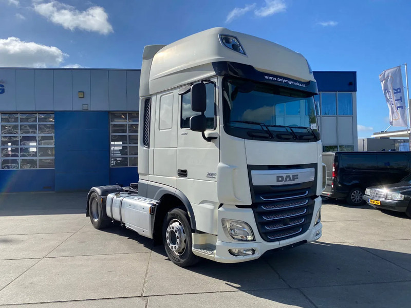 DAF XF 106.460 SSC / Retarder / 2x Tank - Tegljač: slika 2 DAF XF 106.460 SSC / Retarder / 2x Tank - Tegljač: slika 2