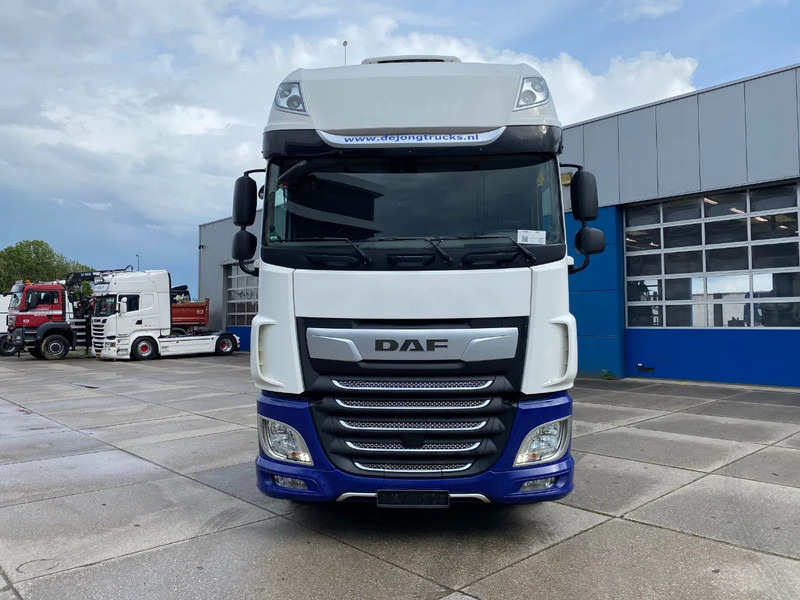 DAF XF 106.480 SSC / Euro 6D / 2x Tank / Stand Airco - Tegljač: slika 2 DAF XF 106.480 SSC / Euro 6D / 2x Tank / Stand Airco - Tegljač: slika 2
