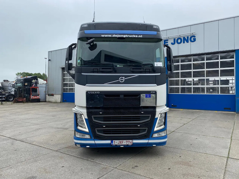 Volvo FH 13.420 Globetrotter / ADR / Stand Airco - Tegljač: slika 2 Volvo FH 13.420 Globetrotter / ADR / Stand Airco - Tegljač: slika 2