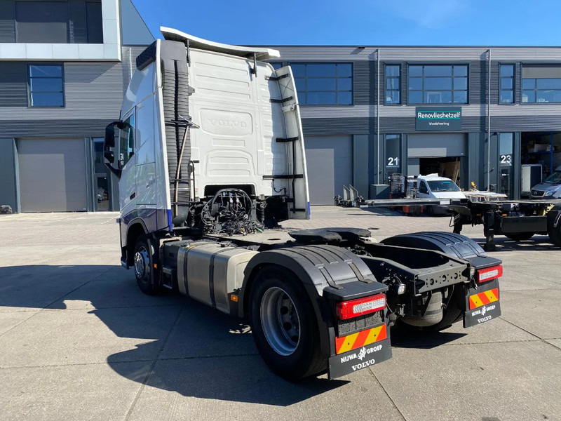 Volvo FH 13.500 Globetrotter XL / I-Park Cool / 2x Tank / Euro 6D - Tegljač: slika 4 Volvo FH 13.500 Globetrotter XL / I-Park Cool / 2x Tank / Euro 6D - Tegljač: slika 4