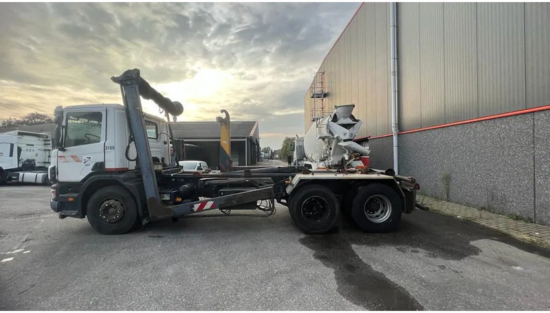 Scania P114-380 Manual + FULL STEEL+ Retarder - Kamion za prevoz kontejnera/ Kamion sa promenjivim sandukom: slika 2 Scania P114-380 Manual + FULL STEEL+ Retarder - Kamion za prevoz kontejnera/ Kamion sa promenjivim sandukom: slika 2