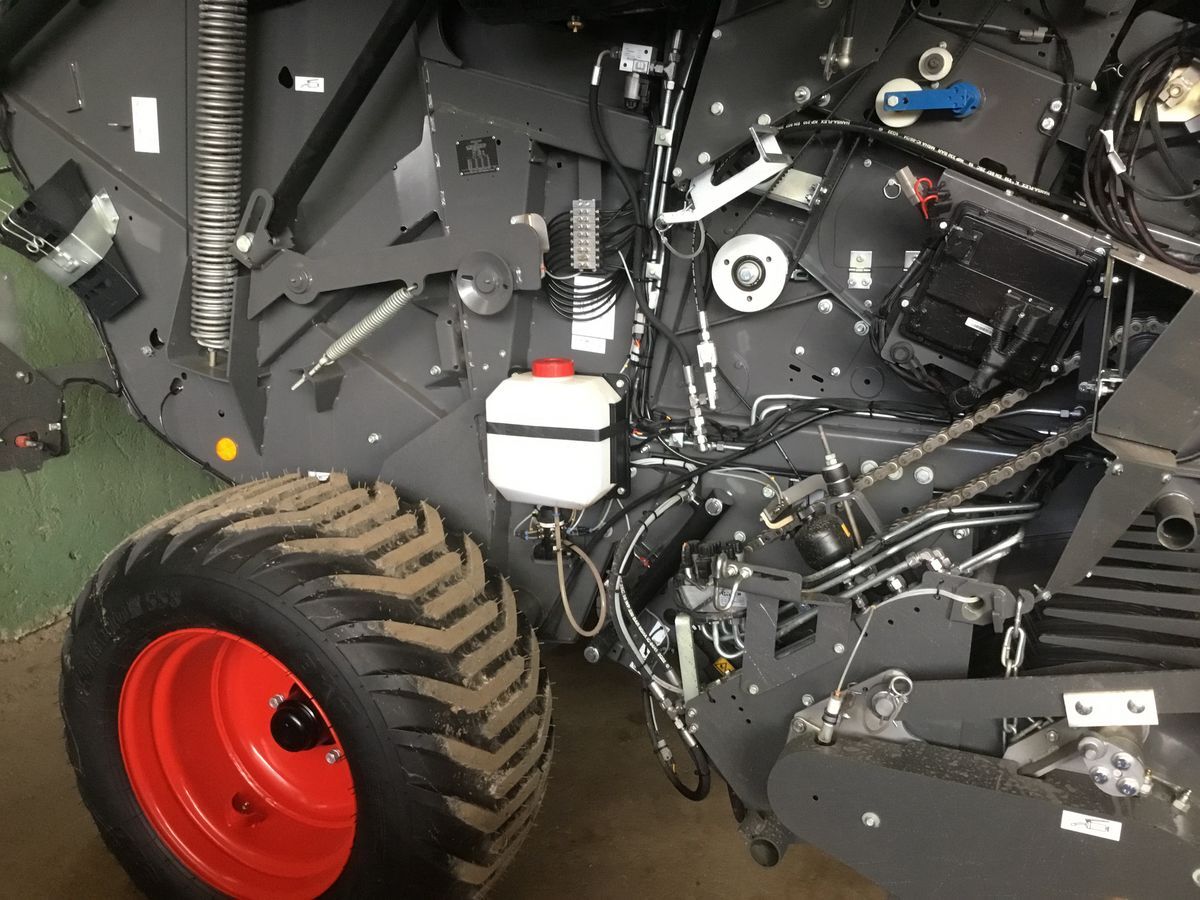 Fendt Rotana 160 V - Balirka za okrugle bale: slika 3 Fendt Rotana 160 V - Balirka za okrugle bale: slika 3