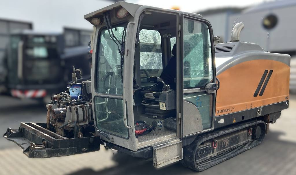 Tracto-Technik Grundodrill 15XP - Mašina za usmereno bušenje: slika 1 Tracto-Technik Grundodrill 15XP - Mašina za usmereno bušenje: slika 1