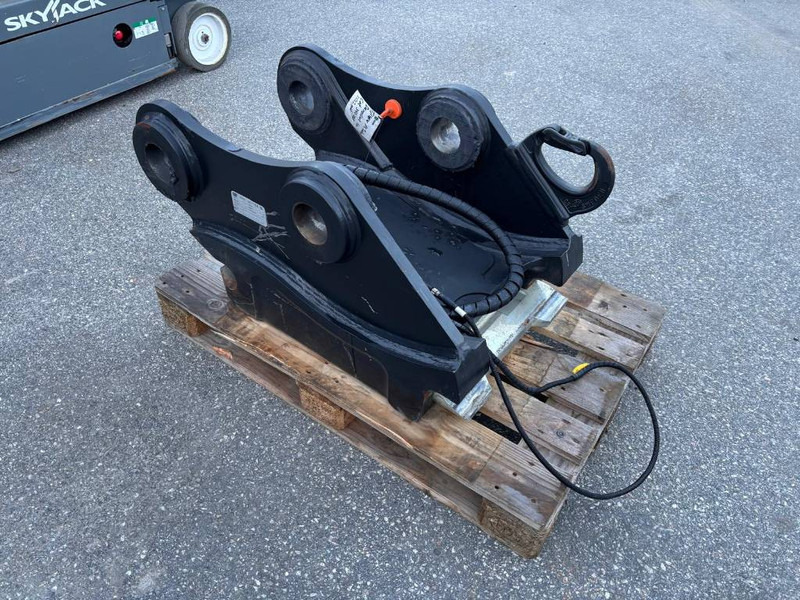 Cat S 80 Quick Coupler - Brza spojnica za Građevinska mašina: slika 3 Cat S 80 Quick Coupler - Brza spojnica za Građevinska mašina: slika 3