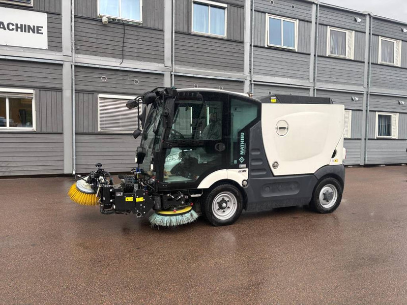 Mathieu MS-210 Azura Flex Street Sweeper - Autočistilica: slika 1 Mathieu MS-210 Azura Flex Street Sweeper - Autočistilica: slika 1