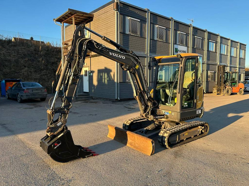 Volvo EC 35 D - Mini bager: slika 1 Volvo EC 35 D - Mini bager: slika 1