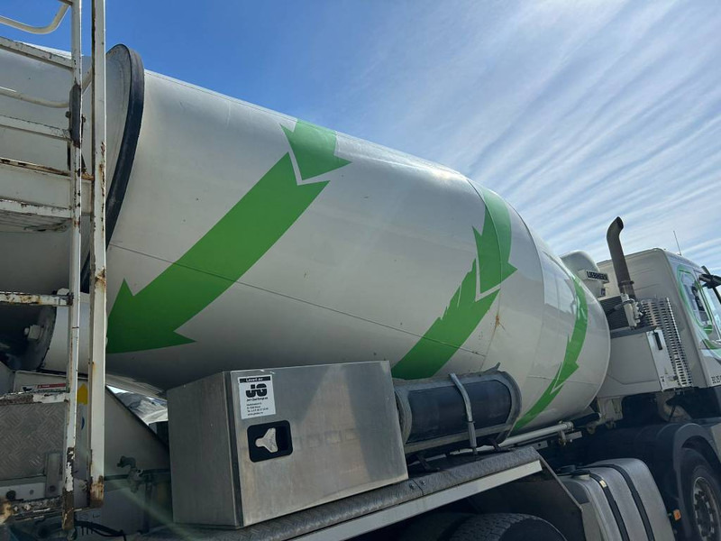 Mikser za beton Volvo FH 540: slika 17