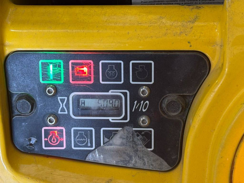 WACKER NEUSON RTSC 2 - Kompaktor: slika 5 WACKER NEUSON RTSC 2 - Kompaktor: slika 5