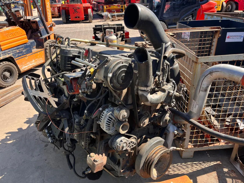 FPT FIAT POWERTRAIN TECHNOLOGIES F2CFE613A - Motor: slika 3 FPT FIAT POWERTRAIN TECHNOLOGIES F2CFE613A - Motor: slika 3