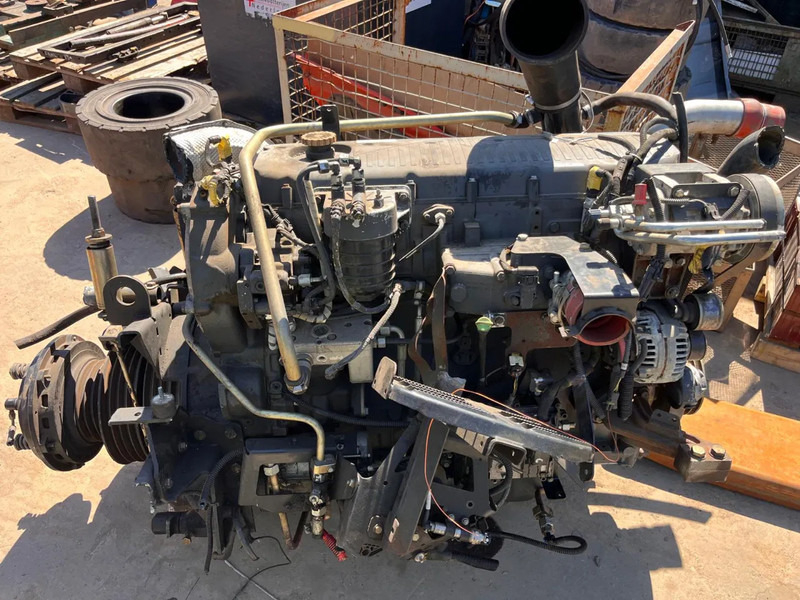 FPT FIAT POWERTRAIN TECHNOLOGIES F2CFE613A - Motor: slika 1 FPT FIAT POWERTRAIN TECHNOLOGIES F2CFE613A - Motor: slika 1