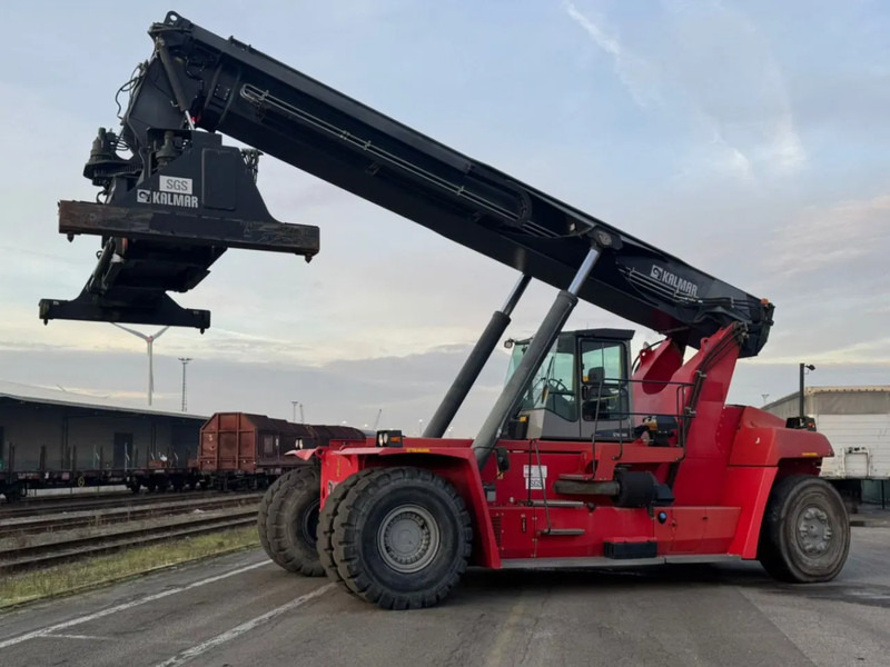 Kalmar DRF450-65S5 - Dizalica za kontejnere: slika 2 Kalmar DRF450-65S5 - Dizalica za kontejnere: slika 2