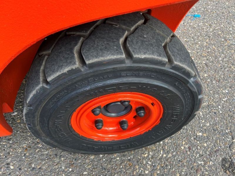Gasni viljuškar Linde H35T-02: slika 12