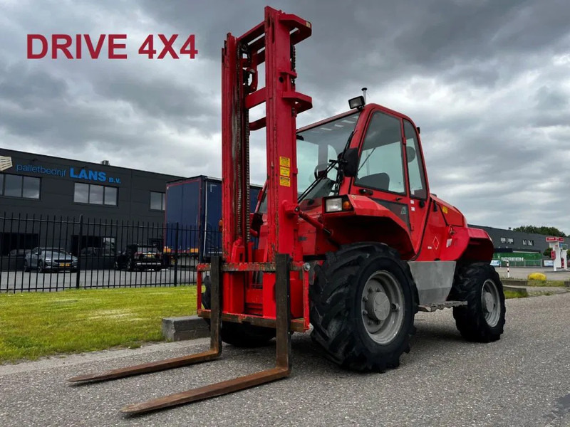 Manitou M30-4 4X4 - Terenski viljuškar: slika 1 Manitou M30-4 4X4 - Terenski viljuškar: slika 1