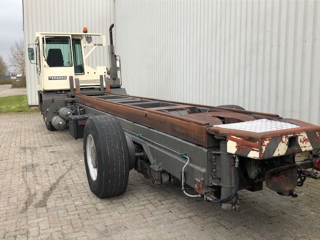 Terberg TT20 Body Carrier - Terminalni traktor: slika 5 Terberg TT20 Body Carrier - Terminalni traktor: slika 5